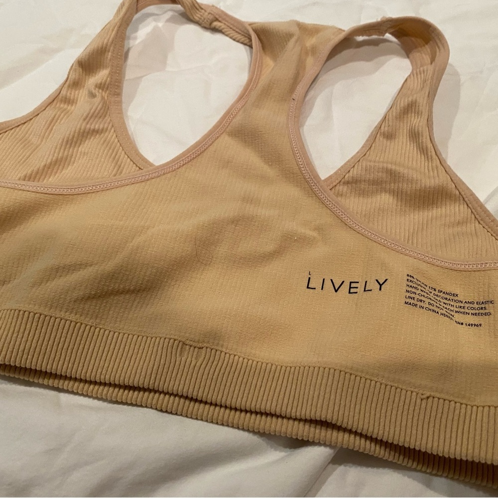 The Seamless Racerback Bralette lively NWOT